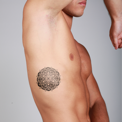 tatouage ephemere mandala fleuri style delicat et spirituel