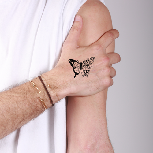 tatouage temporaire papillon fleuri discret inspiration metamorphose et beaute