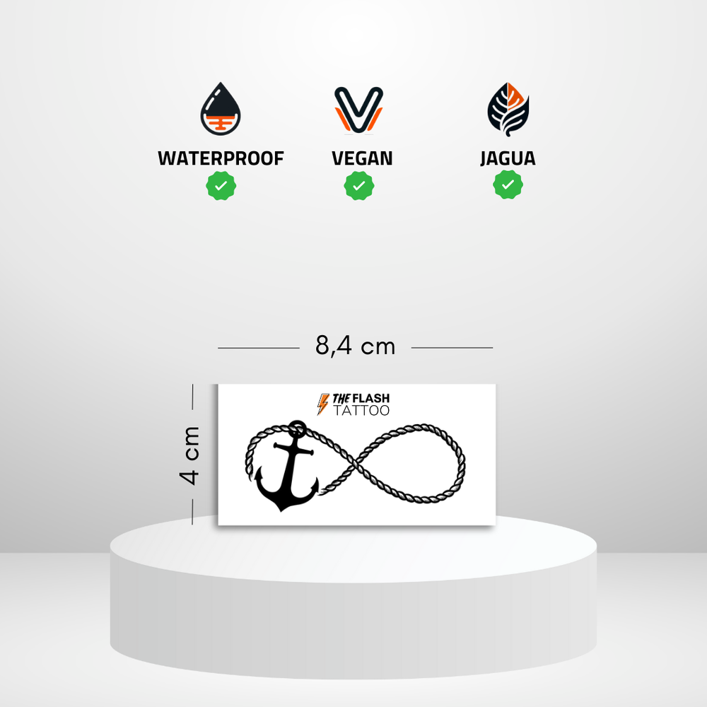 Tatouage ancre de bateau avec un symbole de l'infini parfait pour les amoureux de la mer