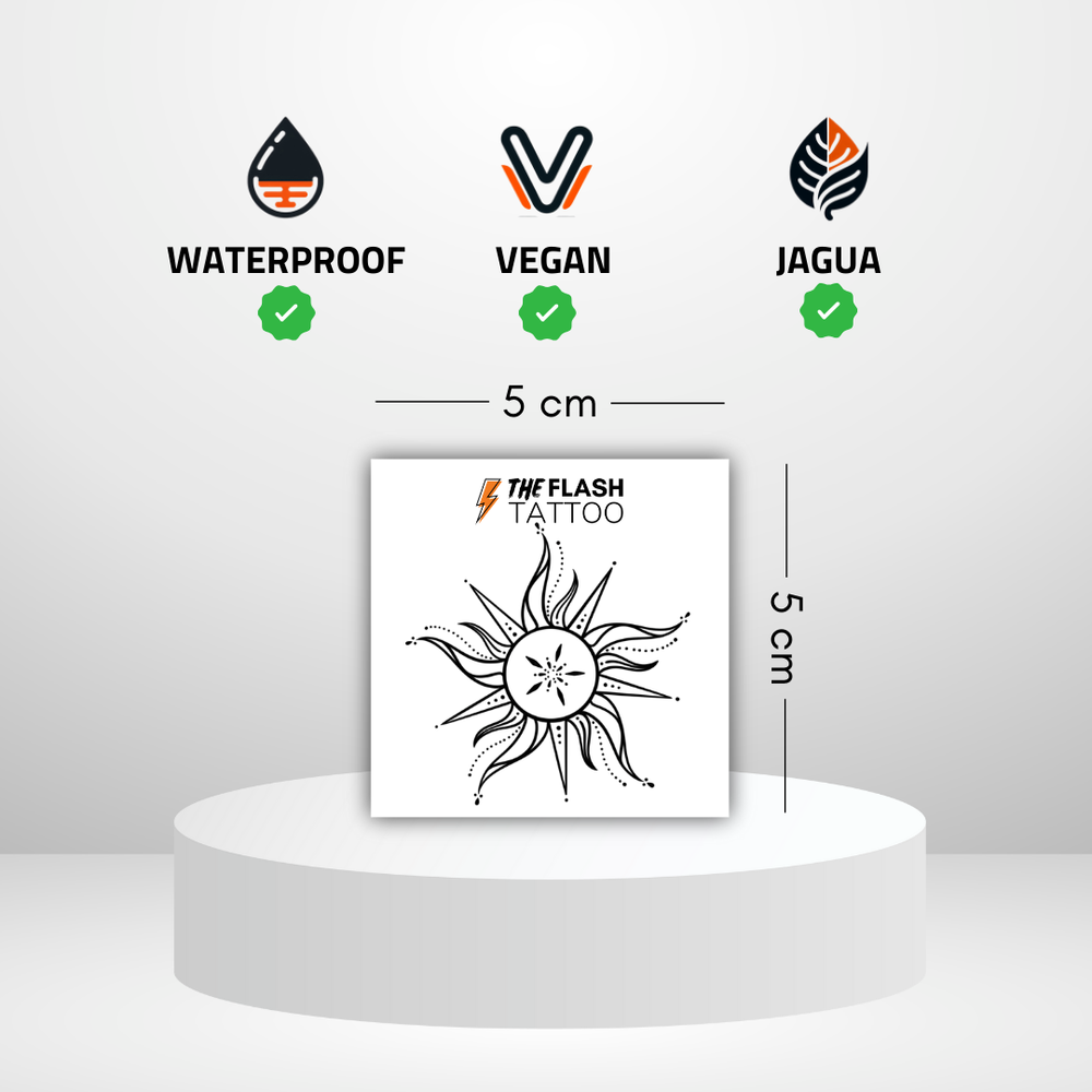 Tatouage soleil minimaliste idéal pour poignet