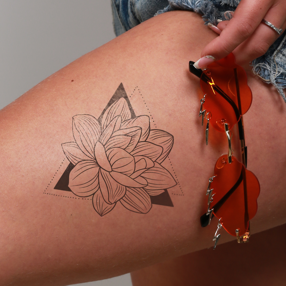 Amazon.com : 3 pcs Pink Ink Chinese Wind Lotus Temporary Tattoo Lasting  Female Waterproof Lotus Pattern Tattoo Sticker : Beauty & Personal Care