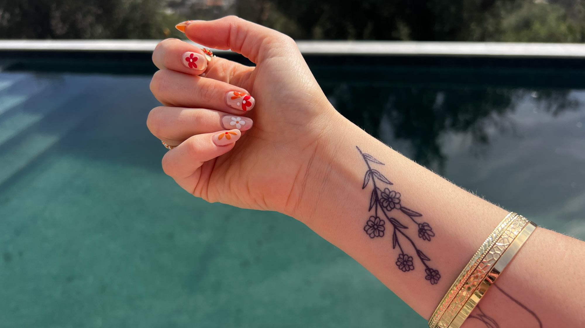 Flash Jetable Temporaire à Coller Tatouage Coeur Rythme Cardiaque Rouge Flash Jetable Temporaire à Coller Tatouage Coeur Rythme Cardiaque Rouge