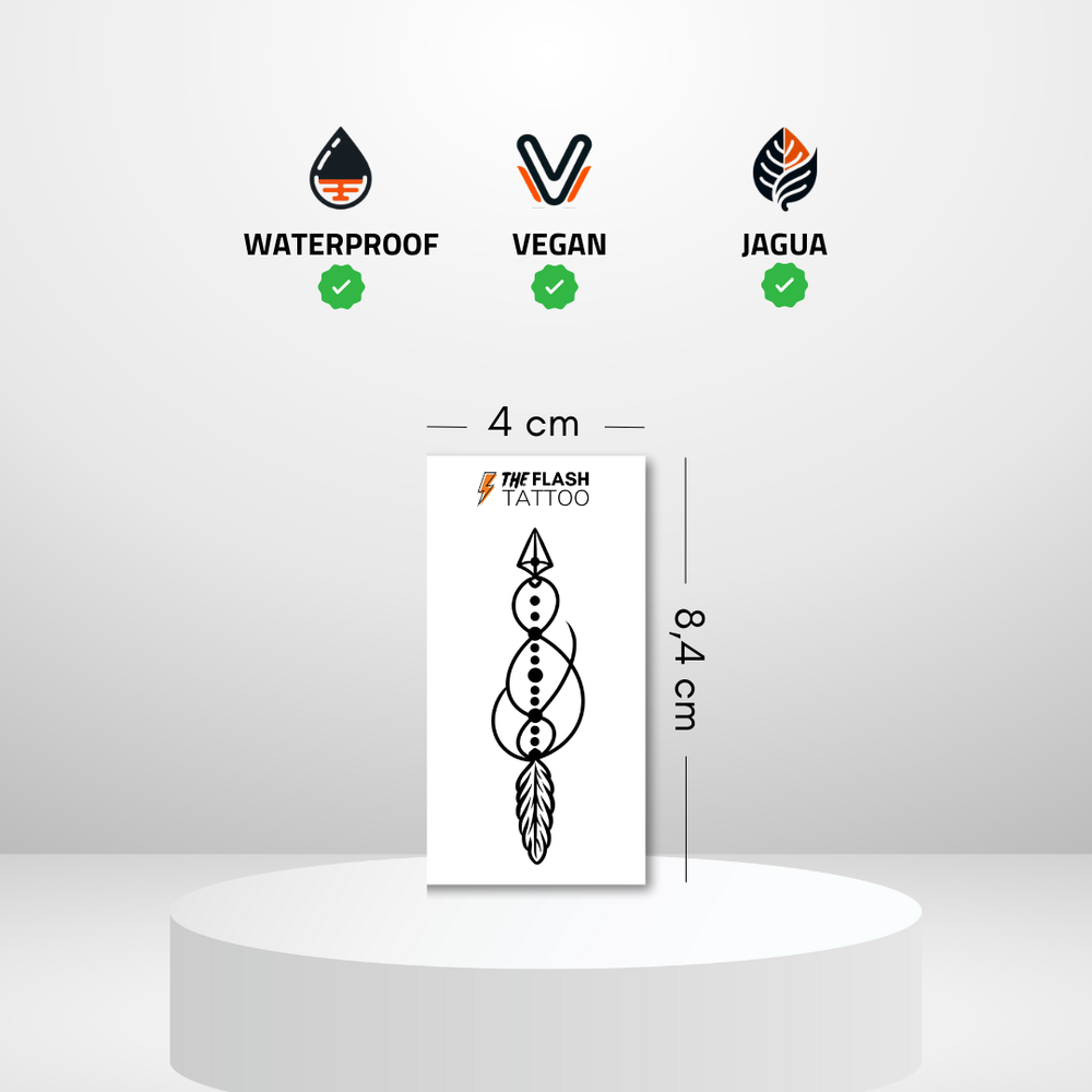 Tatouage ephemere femme de flèche avec symbole de l'infini